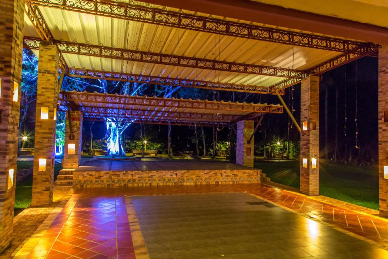 Hotel Hacienda Gualanday Apiay Екстериор снимка